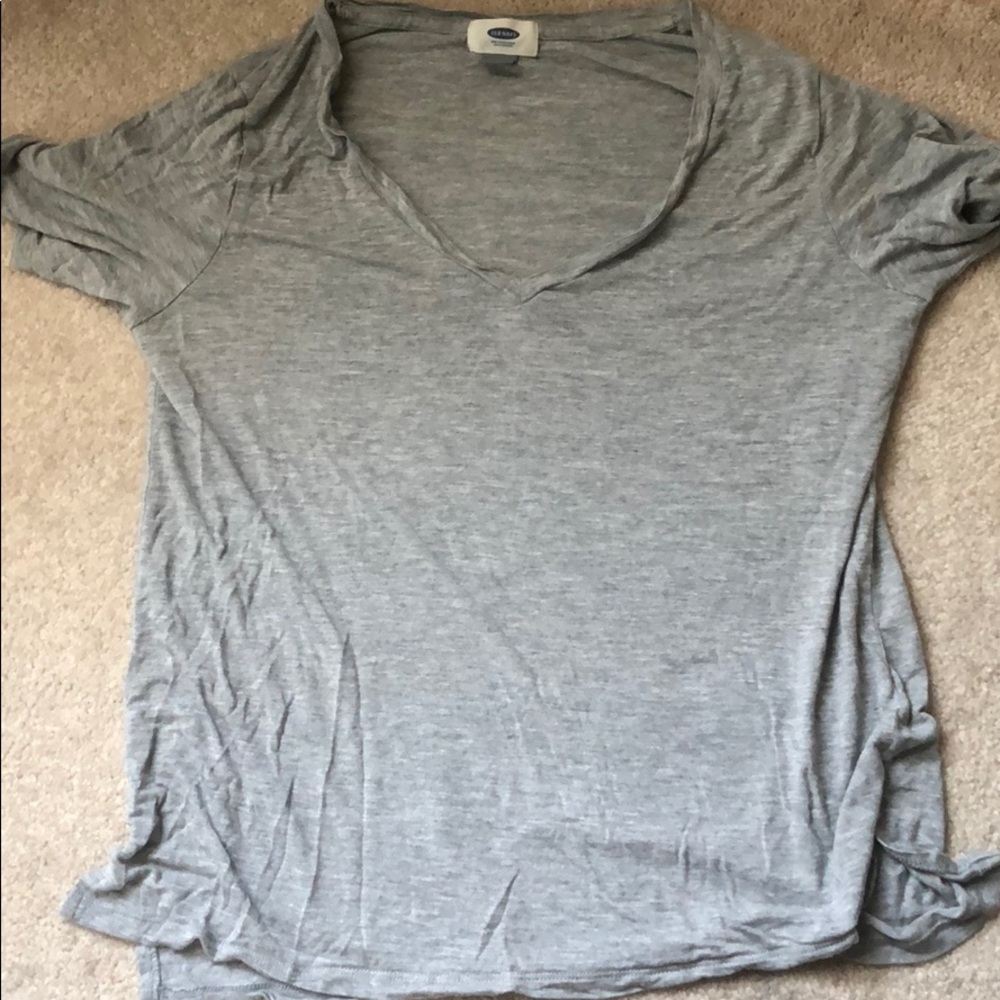 Grey old navy v neck